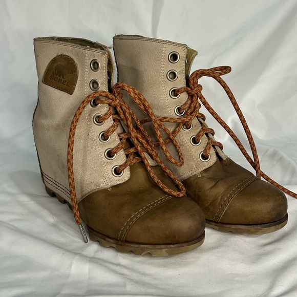 SOREL 1964 Premium Canvas Wedge FOSSIL- SANGUINE Size 8 - Picture 2 of 12